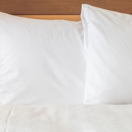 Holiday Inn Oakville Centre By Ihg Exteriör bild