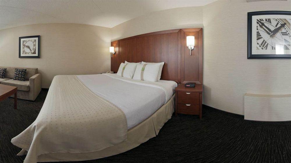 Holiday Inn Oakville Centre By Ihg Exteriör bild