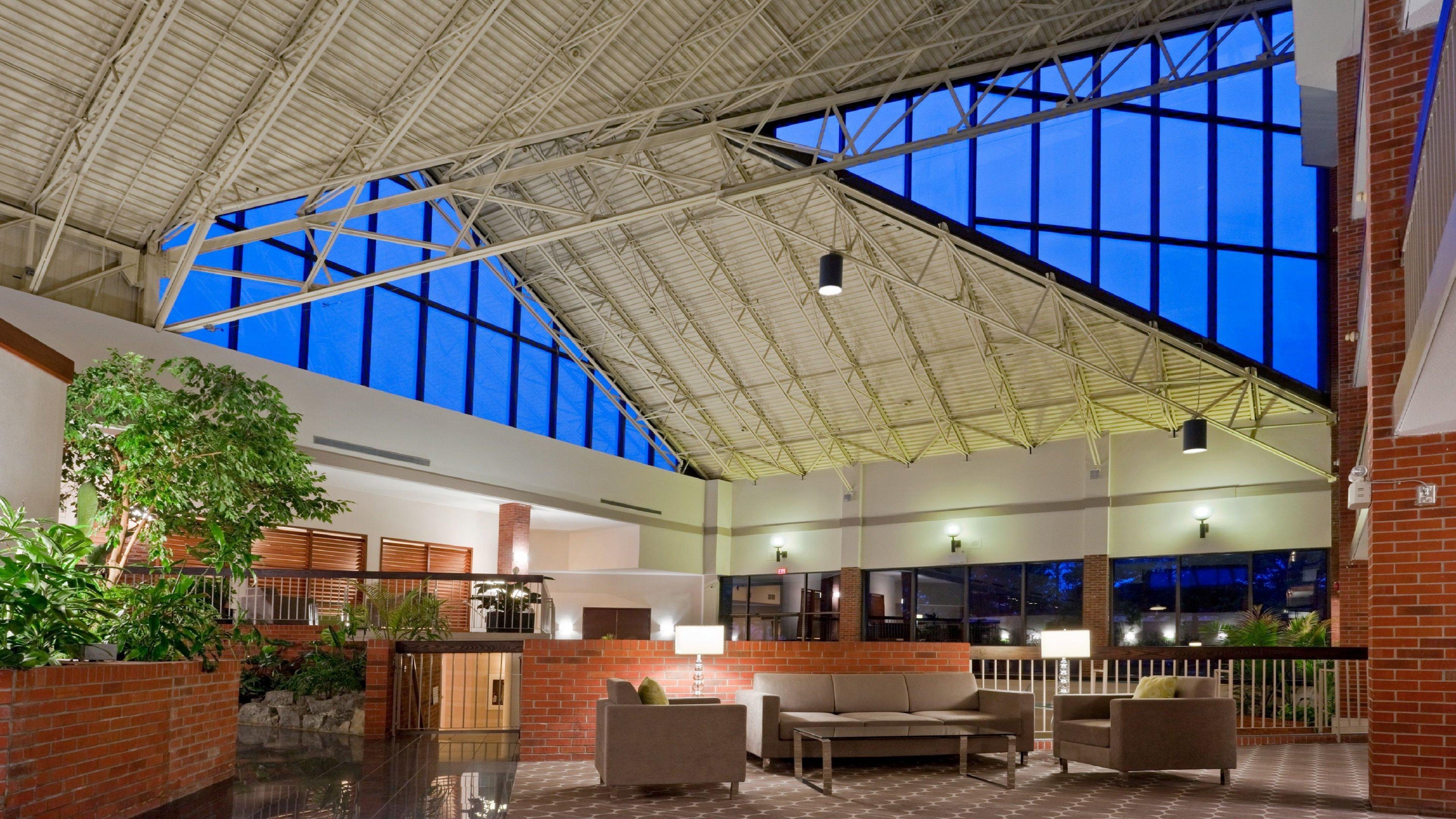Holiday Inn Oakville Centre By Ihg Exteriör bild