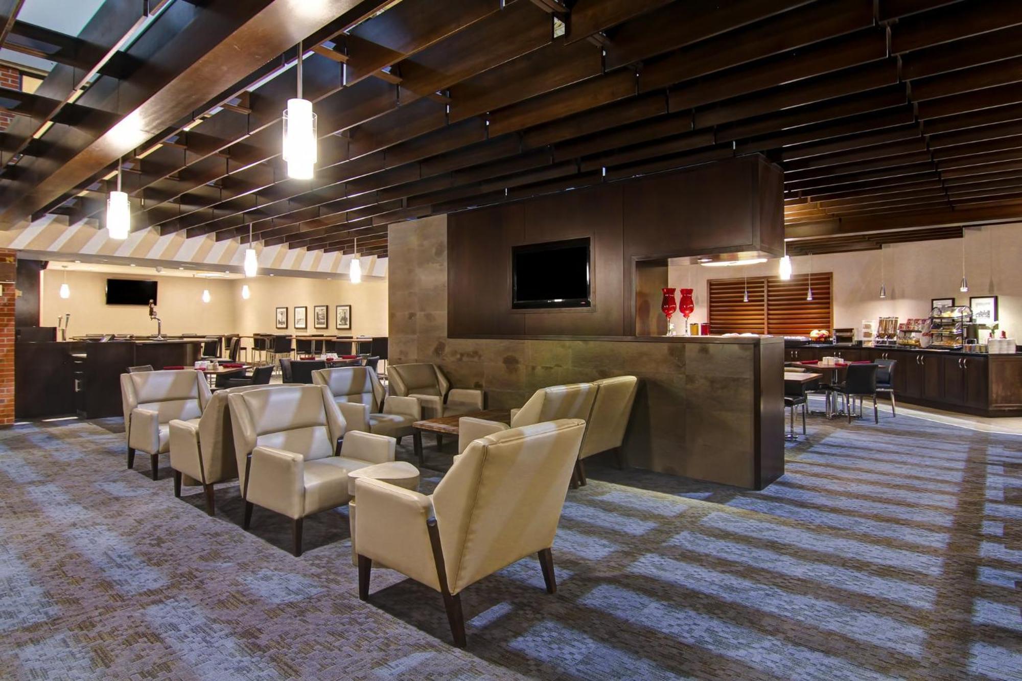 Holiday Inn Oakville Centre By Ihg Exteriör bild