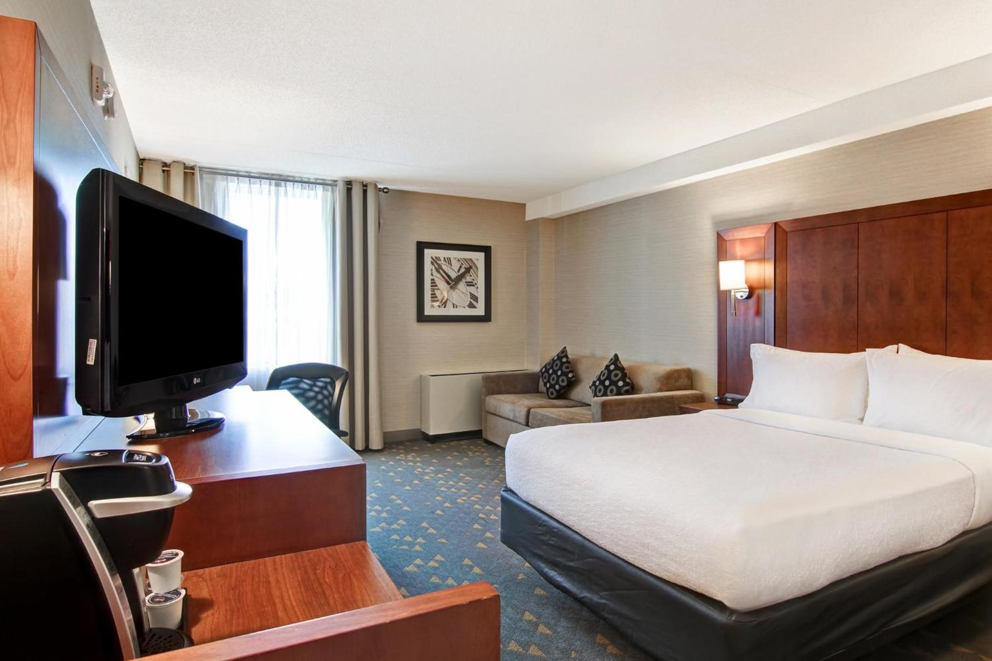 Holiday Inn Oakville Centre By Ihg Exteriör bild
