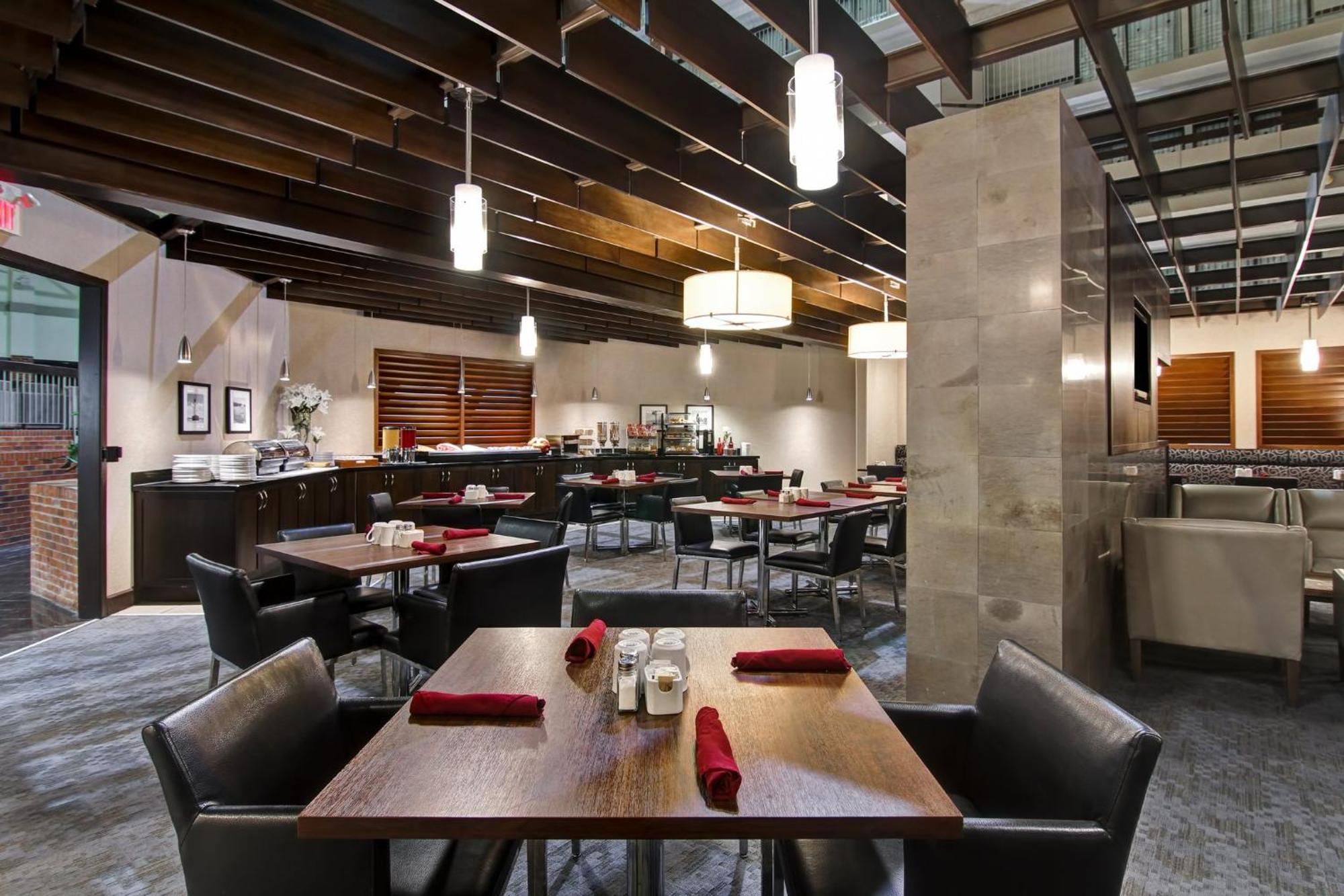 Holiday Inn Oakville Centre By Ihg Exteriör bild